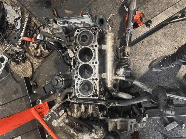 Changement de moteur à Limay